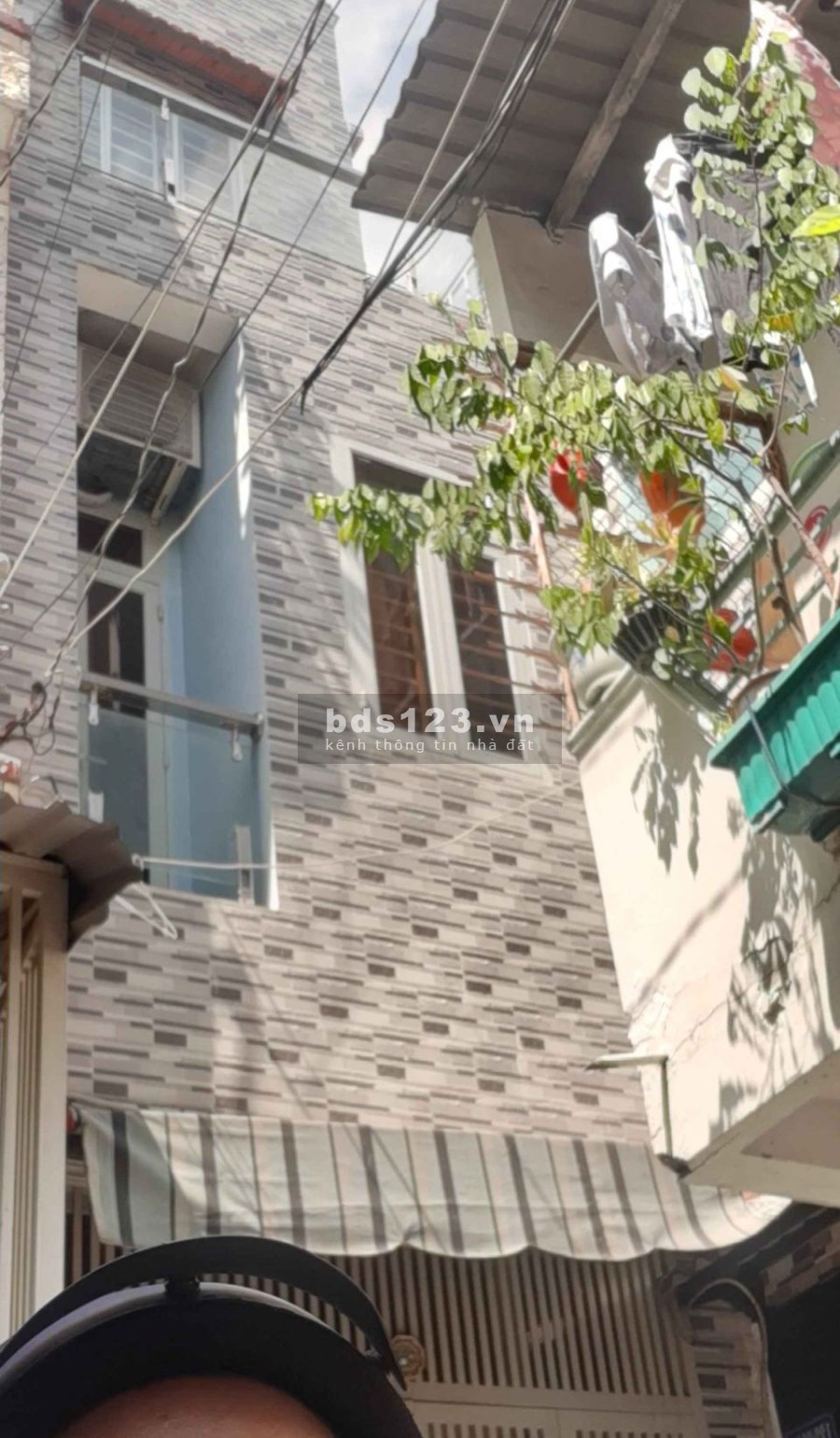 Nhà bán diện tích 78m2 3 tầng 3 phòng ngủ nở hậu đường Ni Sư Huỳnh Liên giá rẻ 3.3 tỷ
