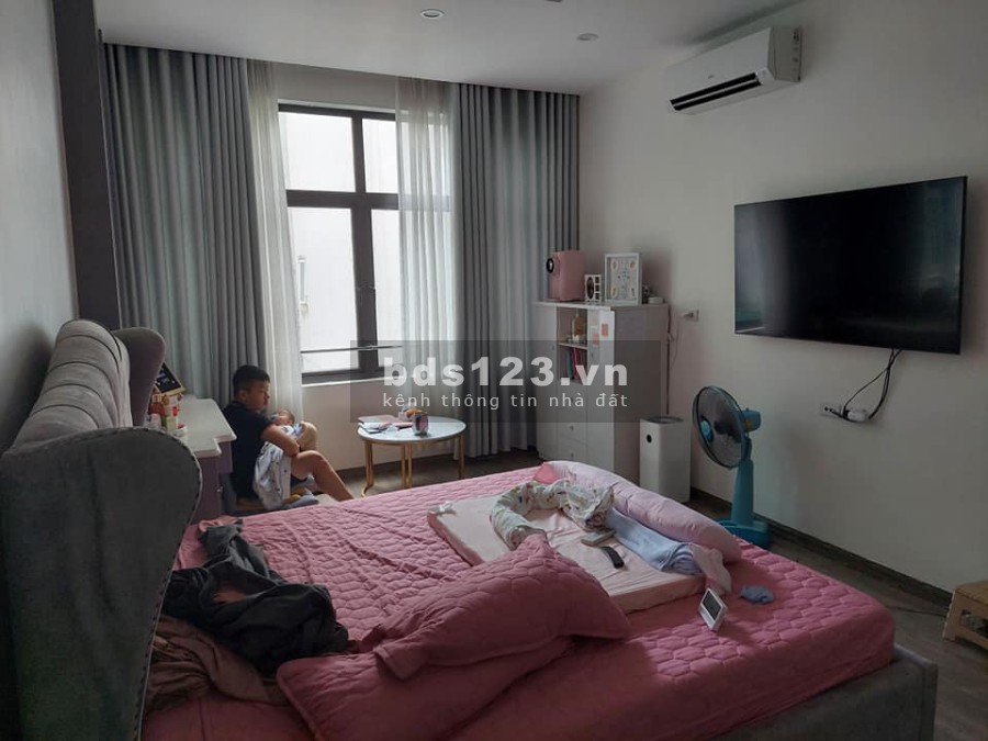 BÁN NHÀ THANH XUÂN - Ô TÔ VÀO NHÀ - CHỈ 8 TỈ - TẶNG NỘI THẤT