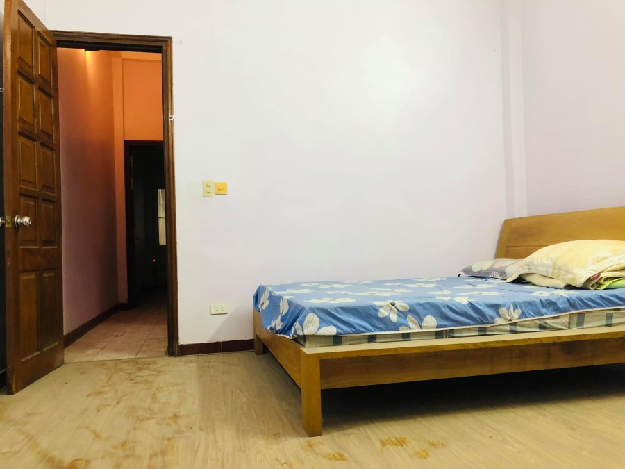 Bán Nhà Lê Trọng Tấn 50m2, Phân Lô Quân Đội, 5 Tạ Đỗ Cửa, MT Rộng, 2 Thoáng Giá 6.3 Tỷ