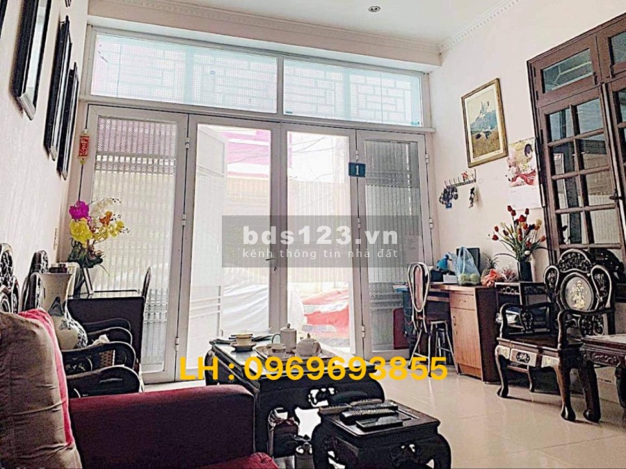 Bán nhà Chùa Láng tiện kinh doanh lô góc gara diện tích 55m2 5…