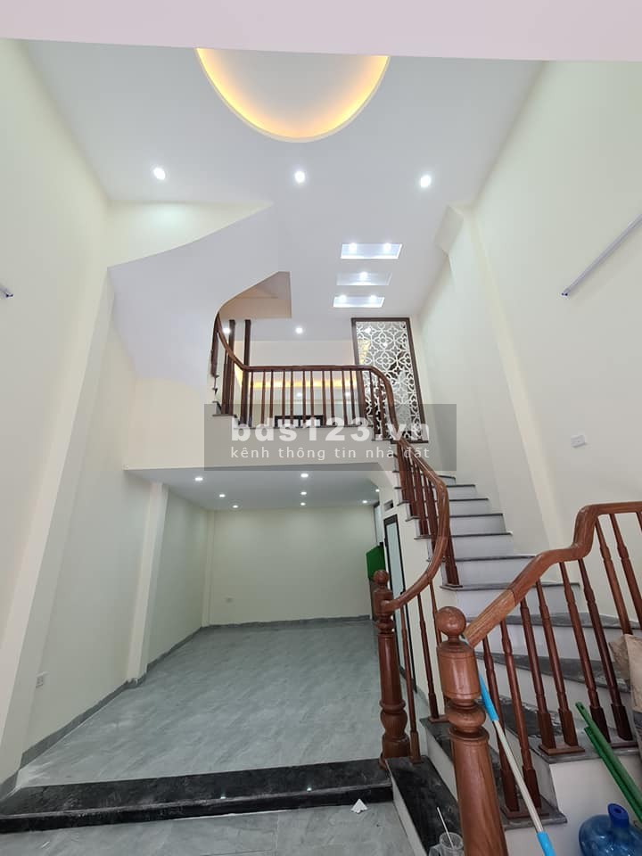 Bán nhà 5 Tầng Phố Trần Phú, Mỗ Lao, Nhà Đẹp Ở Luôn giá 4 tỷ 4:0902083139
