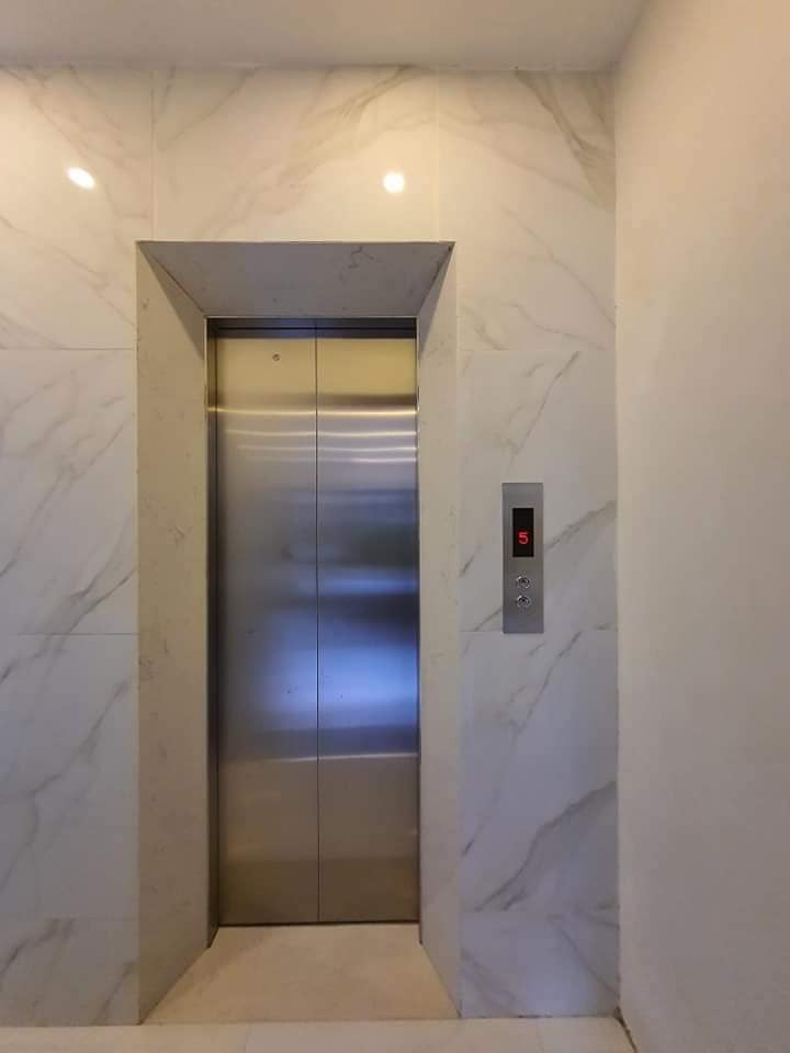 Nhà đẹp, ô tô, thang máy, Thịnh Quang, Quận Đống Đa, dtsd 30m2, 6 tầng, nhỉnh 5 tỷ 0362702666