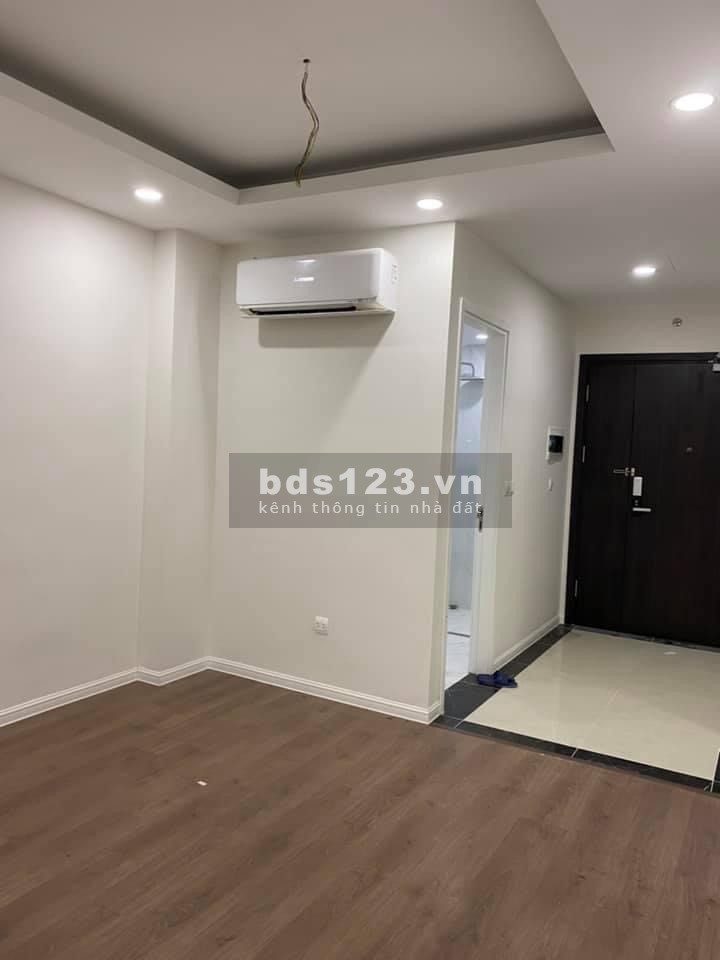 Chính chủ cho thuê gấp căn 3pn 86m2 Sky A hướng ĐB, view sông hồng, miễn phí môi giới