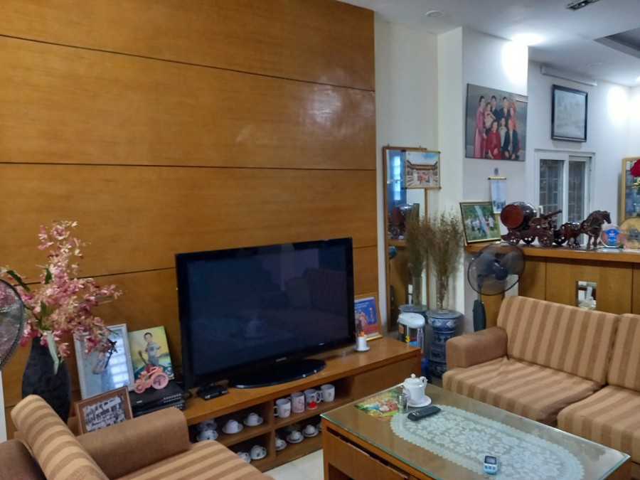 Bán nhà mặt phố Trung Liệt Đống Đa 92Mx3T Mặt tiền 10m 14 tỷ 090224679