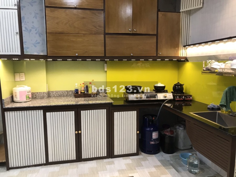 Chính chủ cho thuê nhà NC 4x6 có 4 tầng tại Đường 16 P Hiệp Bình Chánh Q Thủ Đức