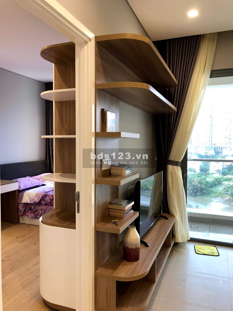 Cho thuê gấp căn hộ 1 phòng ngủ - Giá 15 triệu/tháng + Bao phí quản lí - Full nội thất như hình