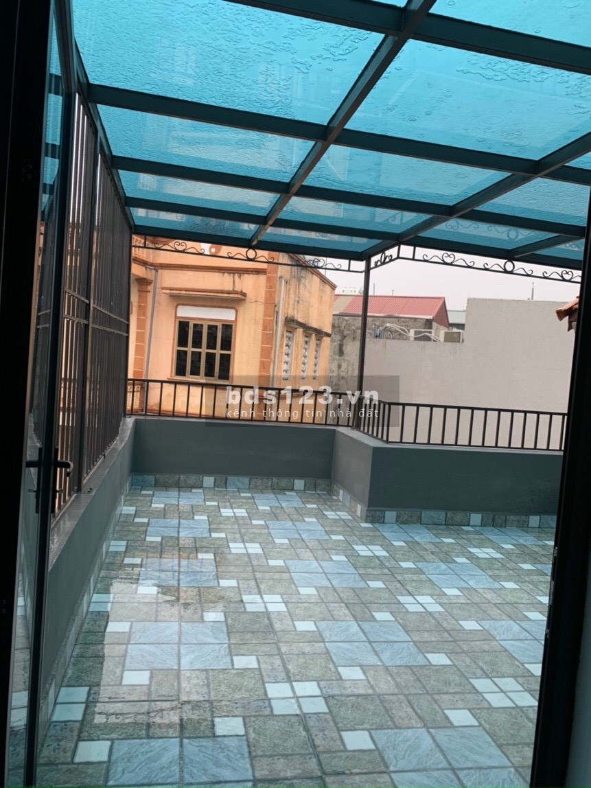 Bán nhà ngõ phố Quang Trung, TP HD, 2.5 tầng, 61.5m2, mt 5m, 3 ngủ, ngõ ô tô tránh nhau