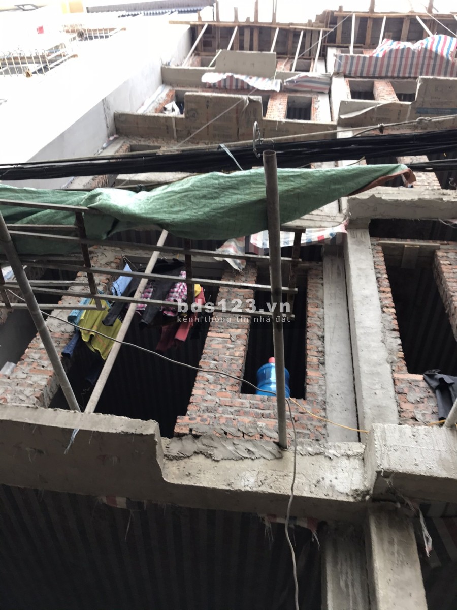 Nhà đẹp 5 tầng tại Cầu Đơ 4, Hà Đông ô tô đỗ cửa , ngõ thông thoáng.