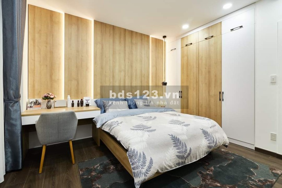 Nhà mới – Giá tốt !!! CC Golden Park cạnh CV Cầu Giấy, 2-3n, siêu hót Lh: 0976.044.926