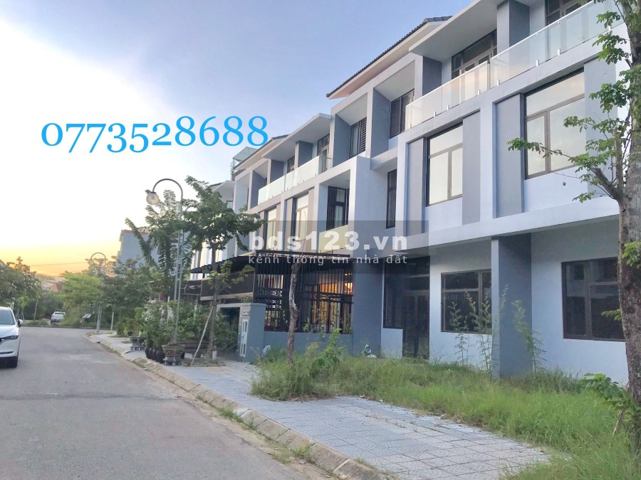 Chính chủ cần bán An Cựu City dtsd 126m2, giá 4.69 tỷ, giá tốt nhất thị trường hiện tại