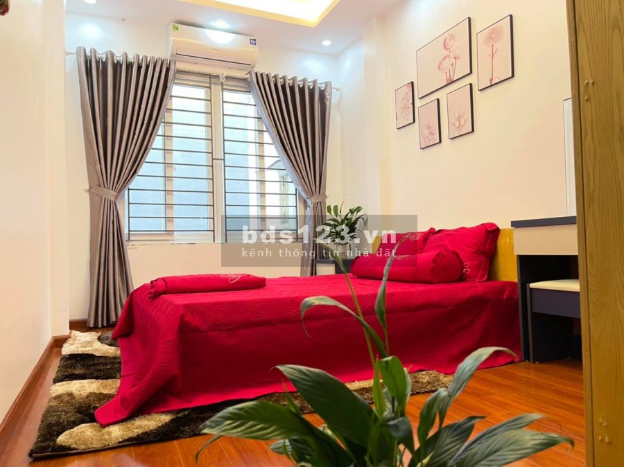 BÁN NHÀ GIÁP NHỊ, HOÀNG MAI - SIÊU ĐẸP - SÂN ĐỂ XE RỘNG - Ô TÔ GẦN - CHỈ NHỈNH 2 TỶ.
