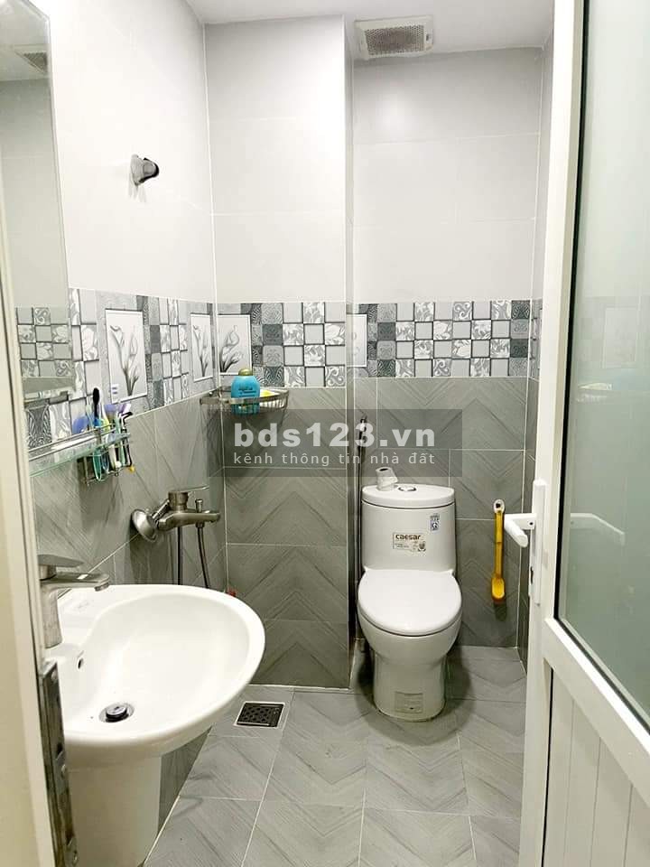 Bán nhà đẹp nguyên căn đường số 30, phường 6, Quận Gò Vấp, dtsd 100m2, giá 5 tỷ 7