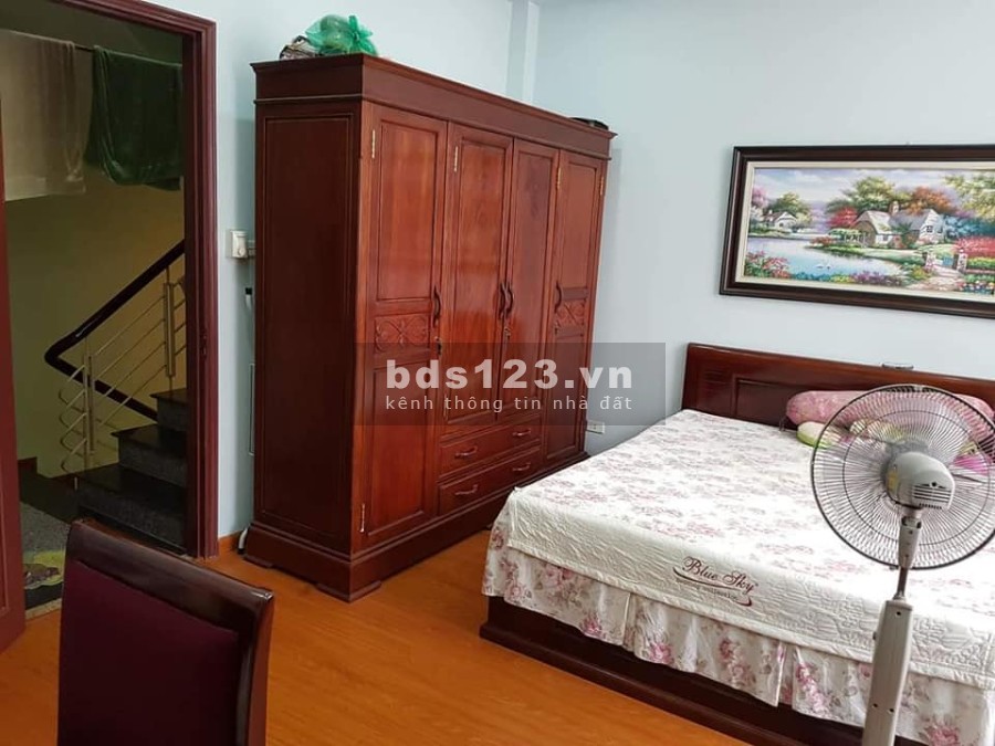 Bán nhà nguyên căn ô tô đỗ Kiến Hưng, Quận Hà Đông, giá chỉ 2.85 tỷ dtsd 45m2, lh: 0977690119
