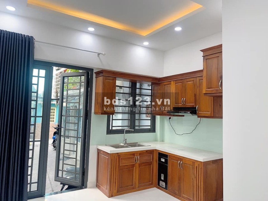 Bán Nhà Nguyễn văn Săng Tân Phú dt 52m2 3 tầng BTCT giá rẻ chỉ 5.15 tỷ, lh 0896721788