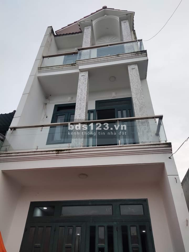 Hàng ngộp sổ sạch Tân Chánh Hiệp Quận 12 dtsd 84m2, 3 tầng, 4PN hẻm 5m chỉ 4 tỷ TL