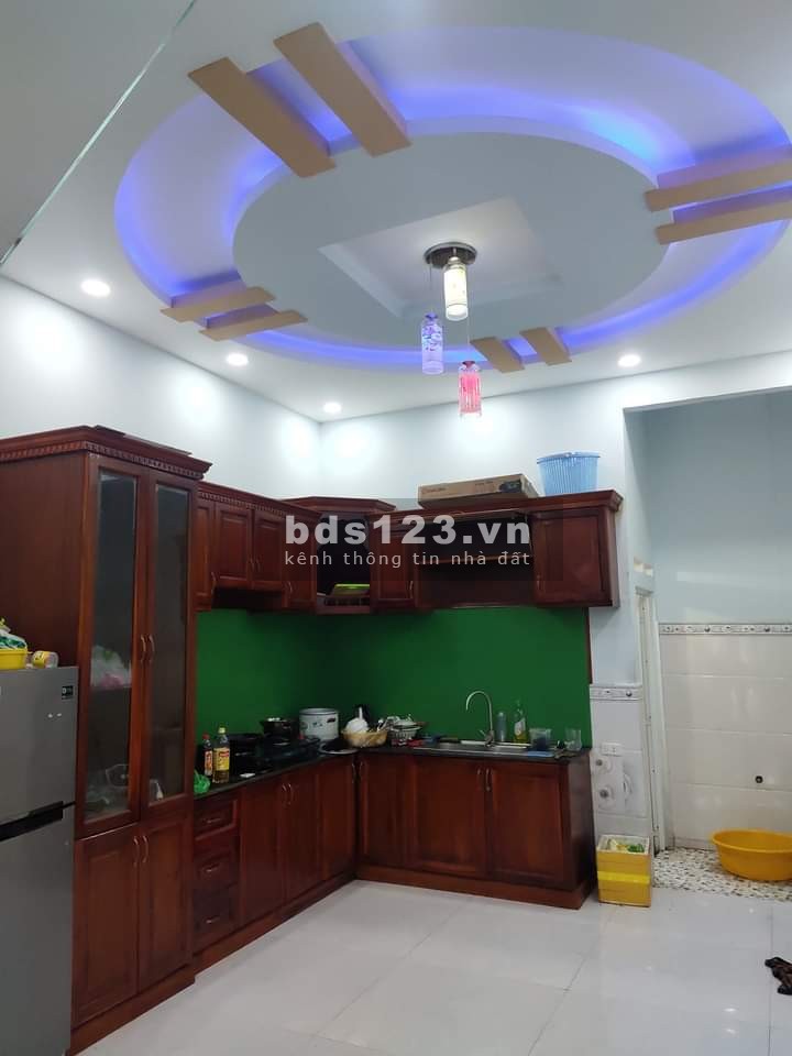 Hàng ngộp sổ sạch Tân Chánh Hiệp Quận 12 dtsd 84m2, 3 tầng, 4PN hẻm 5m chỉ 4 tỷ TL