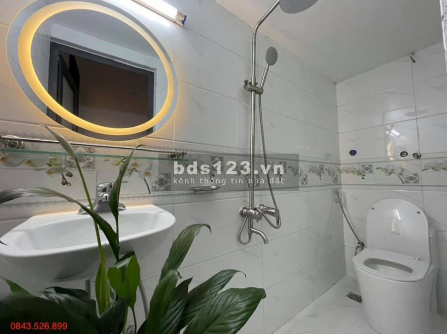 Bán nhà phố Giáp Nhị, gần ô tô, có sân rộng, diện tích sủ dụng 33m2 nhỉnh 2 tỷ sổ sẵn