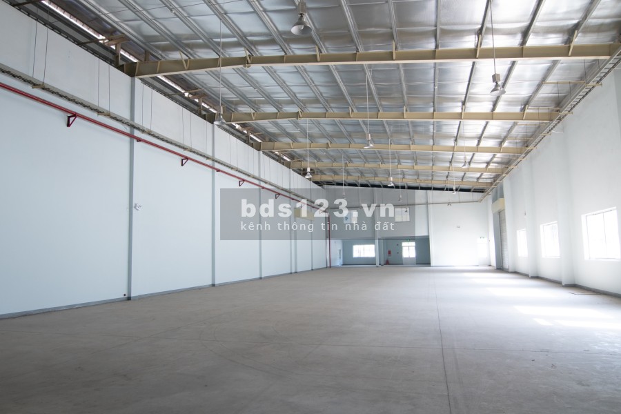 Cho thuê kho diện tích sử dụng 1.500m2, trong khu công nghiệp AMATA Đồng Nai