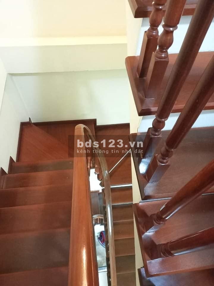 Bán nhà Ngô Thì Nhậm, lô góc, kinh doanh, 40m2, 4.5 tỷ.