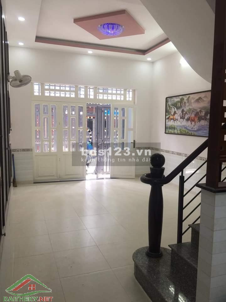 Bán Nhà HXH Gò Vấp, 65M2, 4 Tầng, 4 PN, Giá Rẻ.