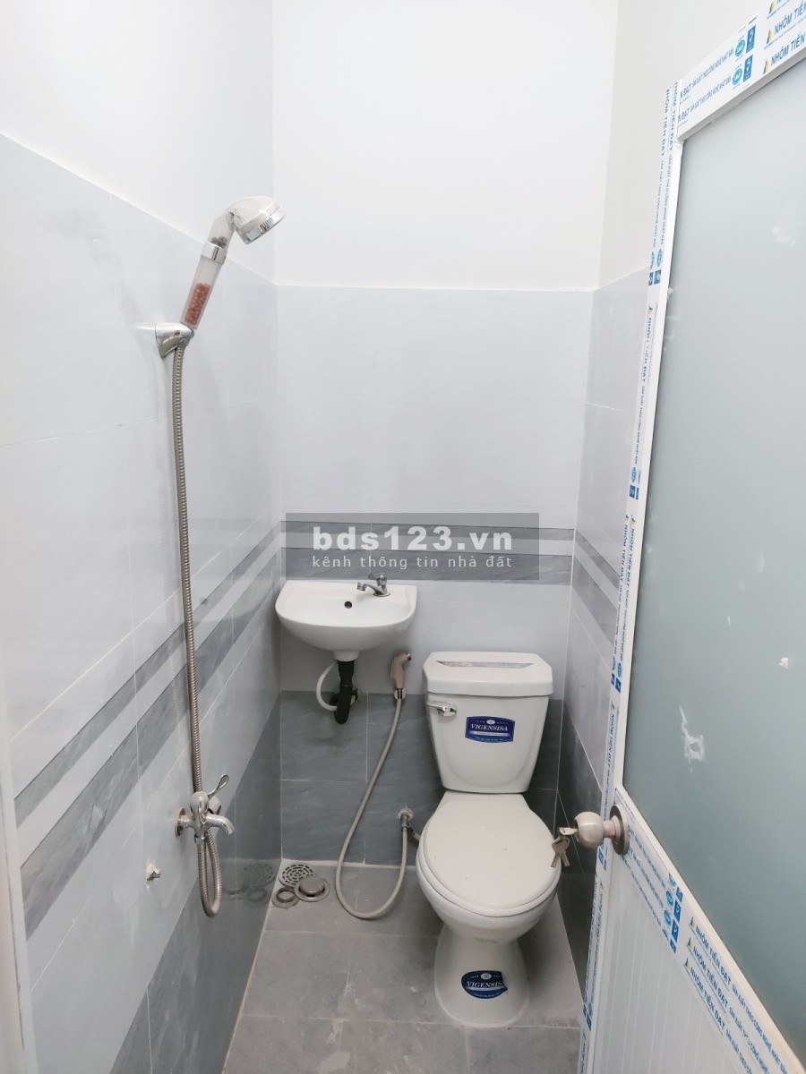 Bán nhà gấp Quận 12 đường Nguyễn Văn Quá giá 2.78 tỷ liên hệ chính chủ 0963073741