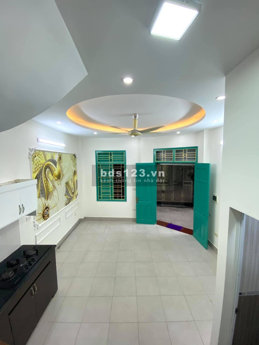 Tôi bán nhà rẻ nhất ở phố Thanh Đàm, Hoàng Mai, SĐCC RB, chỉ 2.105 tỷ