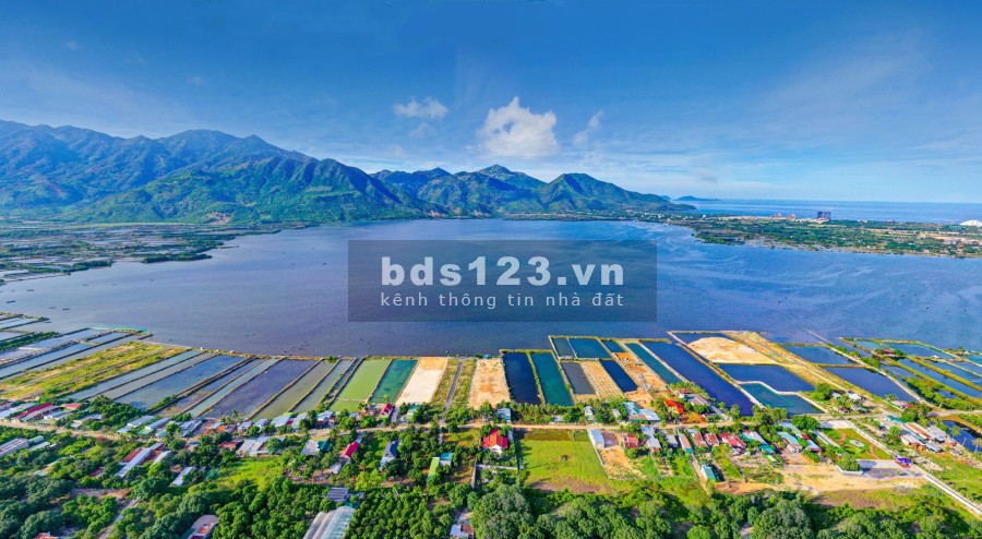 Đất nền biệt thự cận đầm thủy triều chỉ từ 800 triệu/lô liên hệ 0365890424 pháp lý đầy đủ