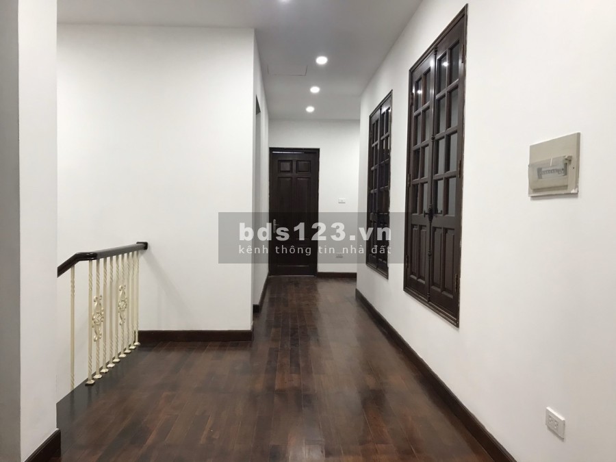 Bán biệt thự Ciputra diện tích sử dụng 184m2, căn góc hướng Tây Bắc liên hệ 0974606535
