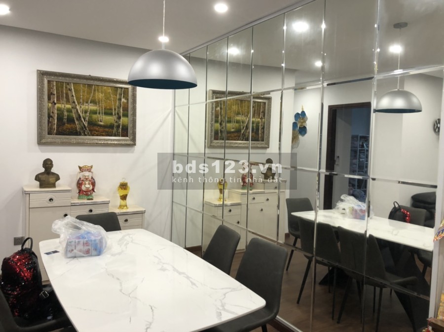 Cần cho thuê căn hộ chung cư 6th Element đầy đủ tiện ích, nội thất, giá tốt môi trường sống yên tĩnh
