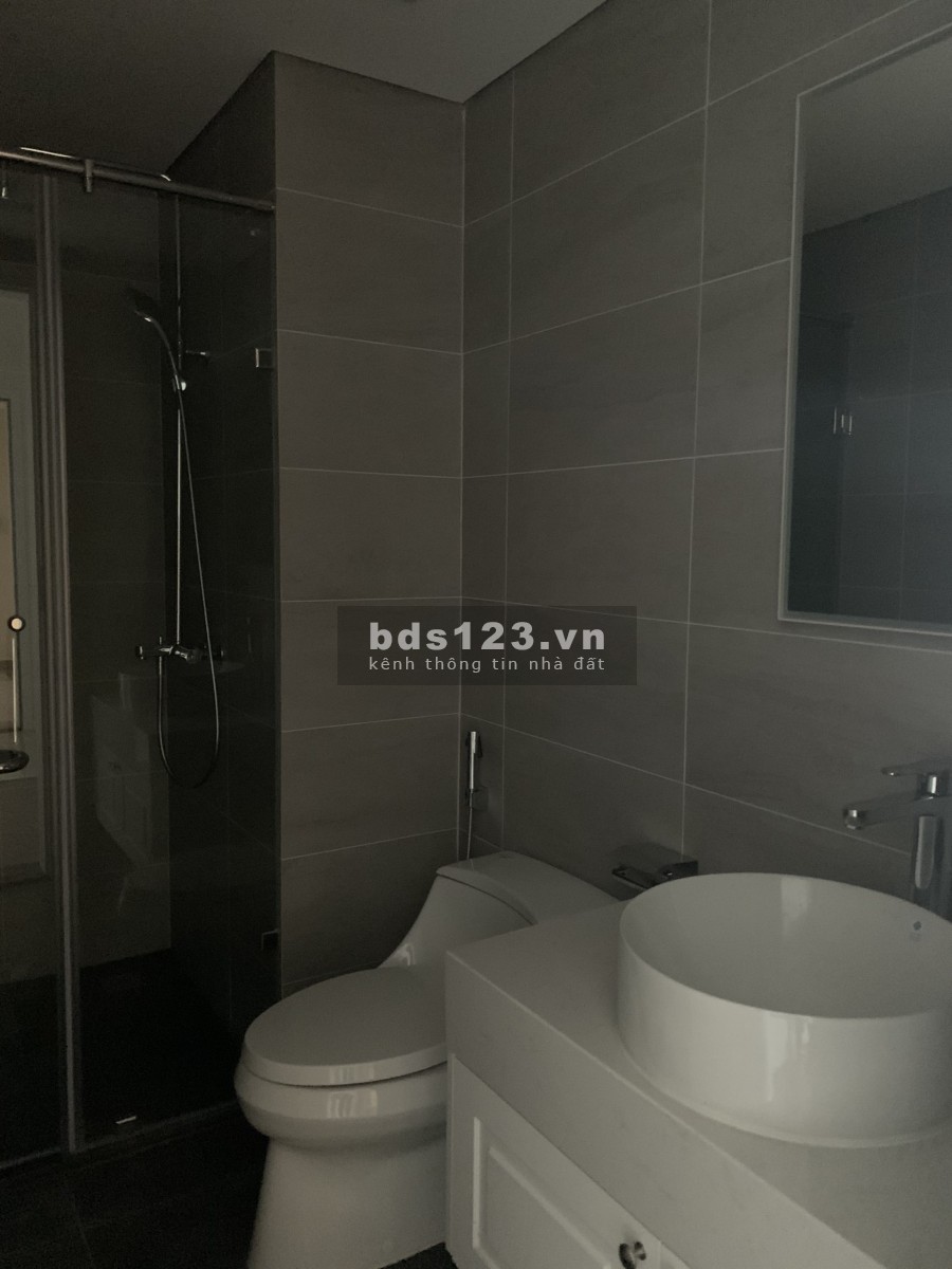 Bán căn hộ Sunshine Riverside - 67,7m2 - 2 ngủ - View Cầu Nhật Tân - 2,6 tỷ