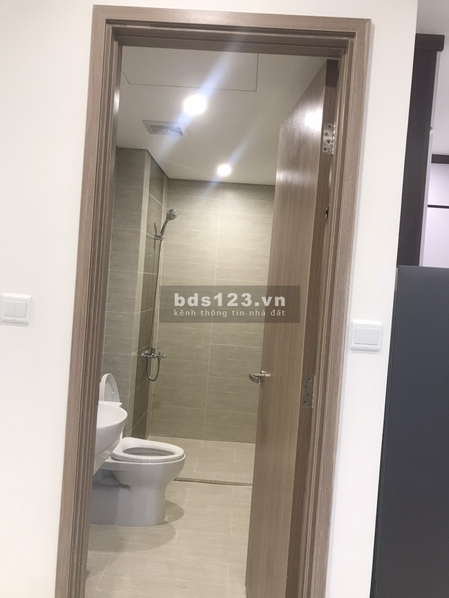 Vào ở luôn căn full nội thất đẹp chung cư vinhome smart city 2pn, 2vs, 10 triệu/tháng