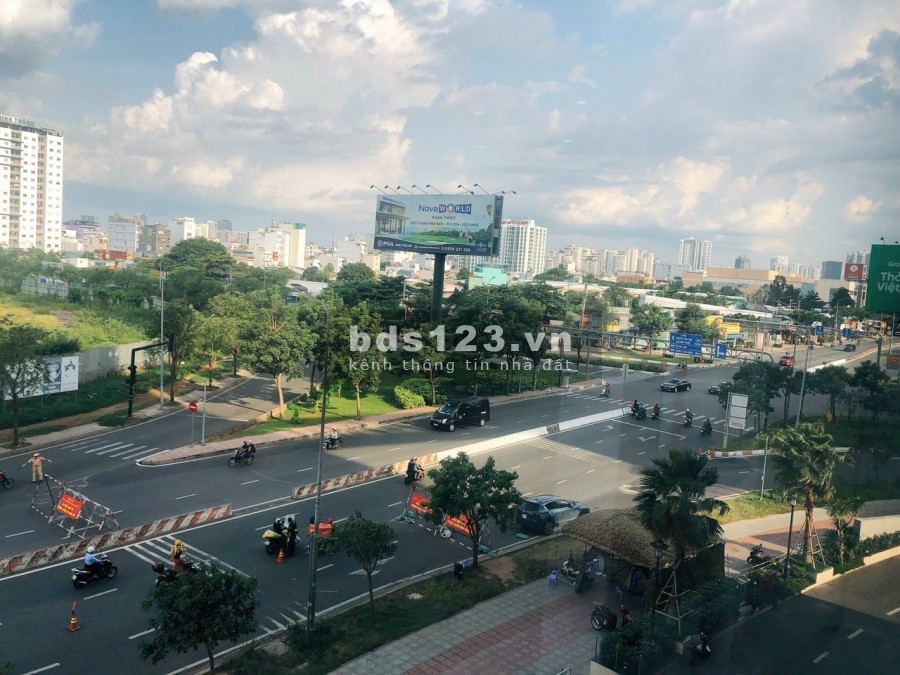 Dịch Covid khó khăn chủ nhà cần bán gấp căn Sunrise City View giá rẻ. LH: 0933 964 533