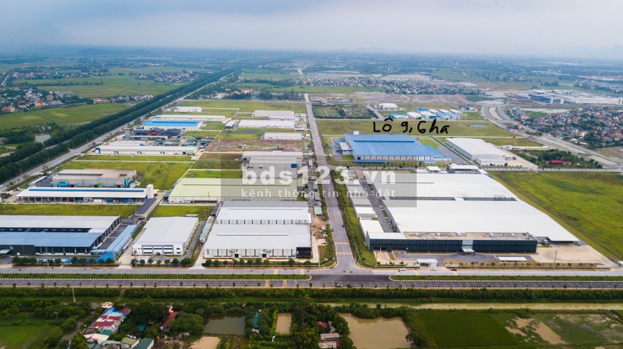 Bán đất công nghiệp tại Vĩnh Phúc, diện tích 1ha đến 25ha, cách HN 40 km, gần sân bay.