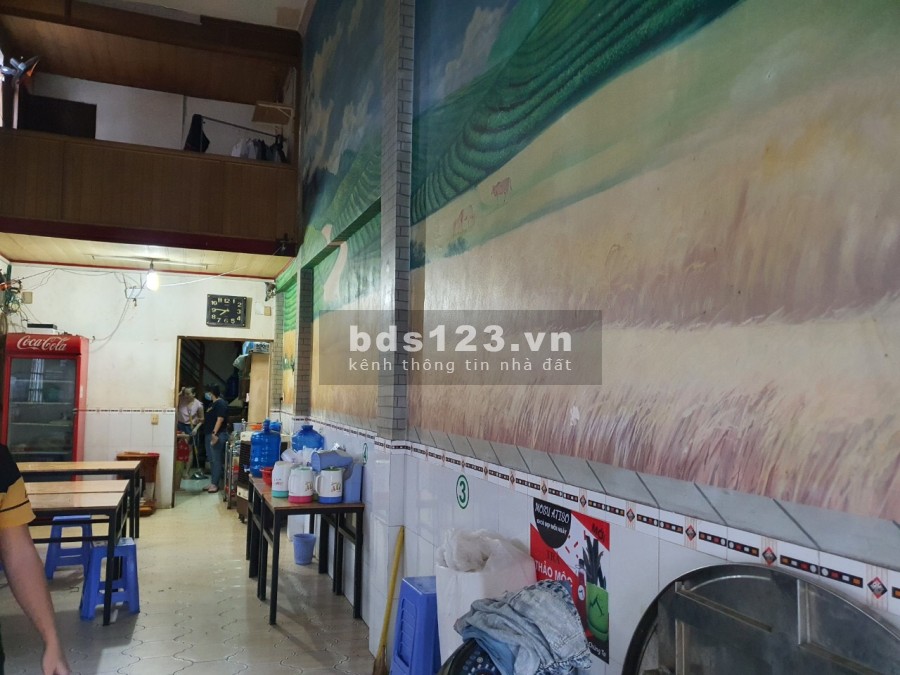 Cho thuê nhà Nguyên căn. Mặt tiền đường Chu Văn An, liên hệ 0906684261 giá tốt