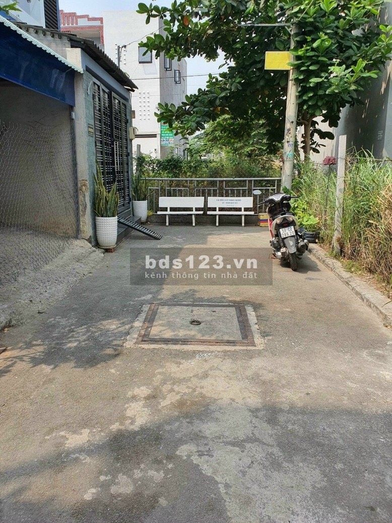 chủ gửi bán lô đất cánh đường cây keo 50 hẻm oto giá rẻ tại khu vực