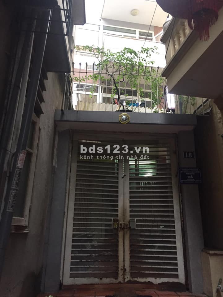 Bán nhà Nguyễn Khang nở hậu khủng, ô tô đỗ cửa diện tích 58m2, giá bán 5 tỷ 4 tầng