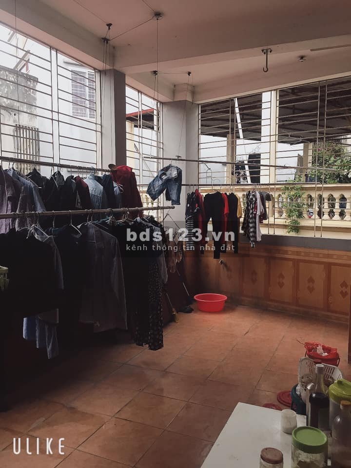 Bán nhà Nguyễn Khang nở hậu khủng, ô tô đỗ cửa diện tích 58m2, giá bán 5 tỷ 4 tầng