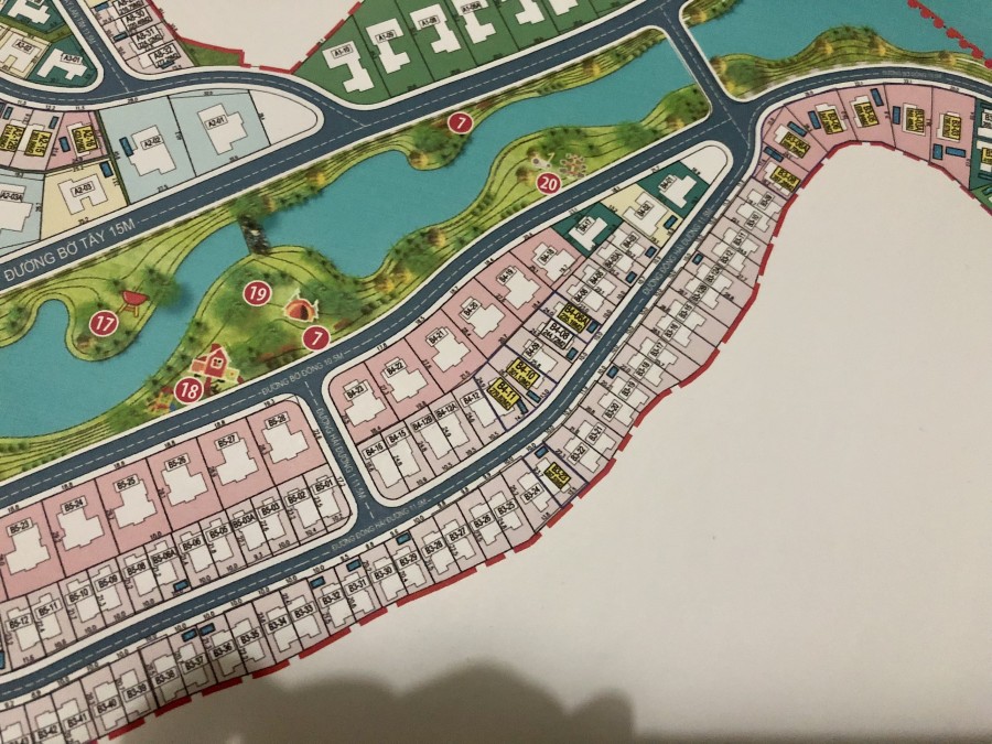 Bán cắt lỗ sâu Biệt thự dãy B3 Xanh Villas 248m2 giá 11 tỷ