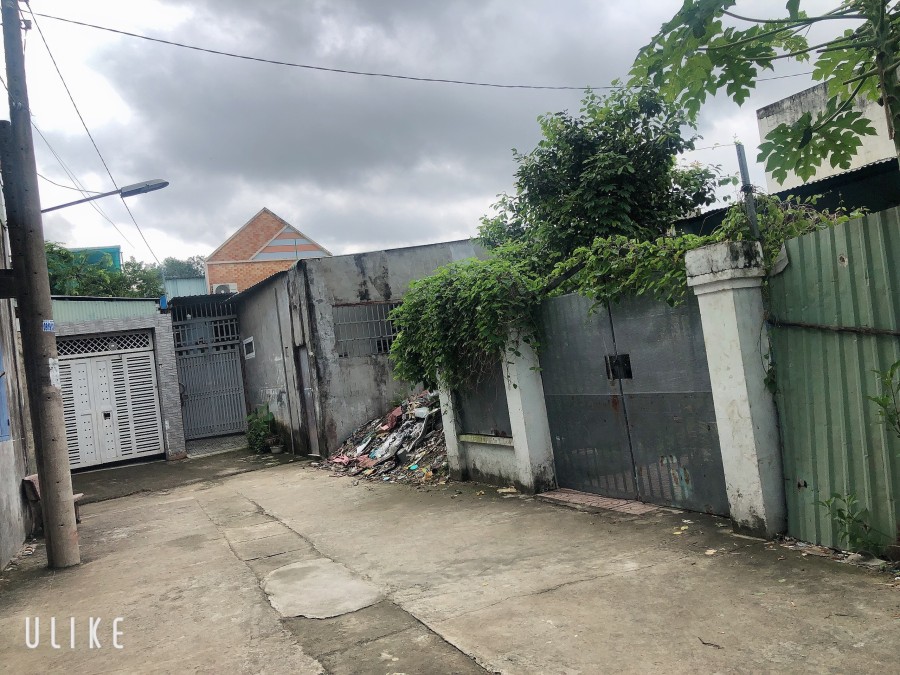Bán lô đất 2 mặt tiền trước sau thuộc khu phố 5 Trảng Dài Sổ hồng riêng lh 0916613007