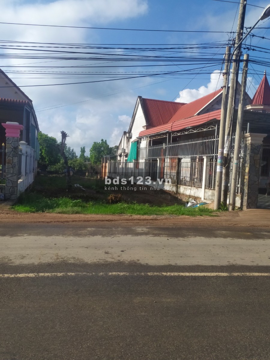 Bán lô đất mặt tiền tỉnh lộ 329, thuận tiện kinh doanh, sổ hồng đầy đủ giá bán 2.32 tỷ