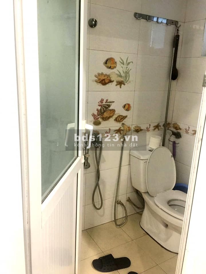 Bán nhà 6 tầng Phố Trần Thái Tông, Cầu Giấy. Kinh Doanh sầm uất. Chỉ 4 tỷ nhỉnh.