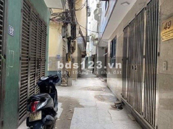 Bán nhà Phú Đô; Lô góc yên tĩnh; Ba bước ra đường Ô tô; Tặng full nội thất; 32m2; 3,3 tỷ