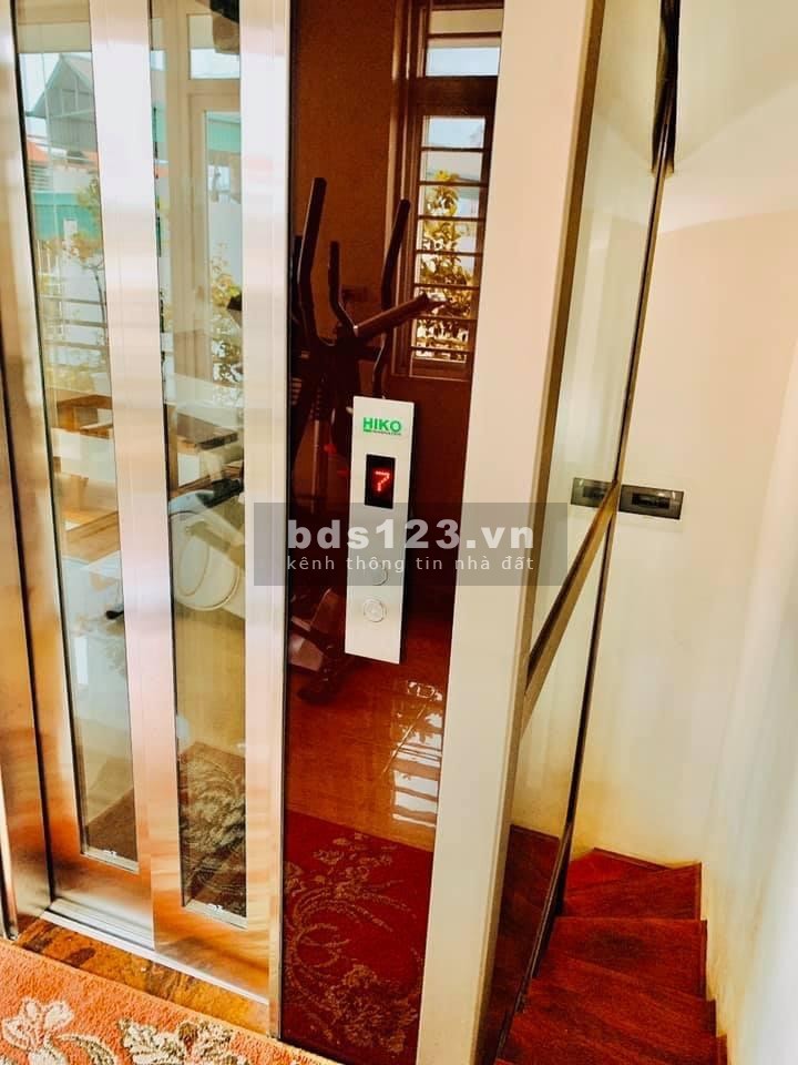 Chỉ hơn 200tr/m nhà phố VIP nhất quận Nam Từ Liêm, gara, thang máy, lô góc, sổ nở hậu