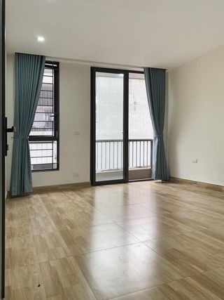 BÁN NHÀ MỸ ĐÌNH 3 TỶ HAI, GẦN Ô TÔ, 40M2. 4 TẦNG. NHÀ CHO CON HỌC ĐẠI HỌC QUÁ ĐẸP