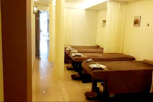 Giá nhà đất Covid bán nhà 55mx6 Thanh Xuân lô góc oto cách vài bước chỉ 4 tỷ 2. Lh Không 336588588