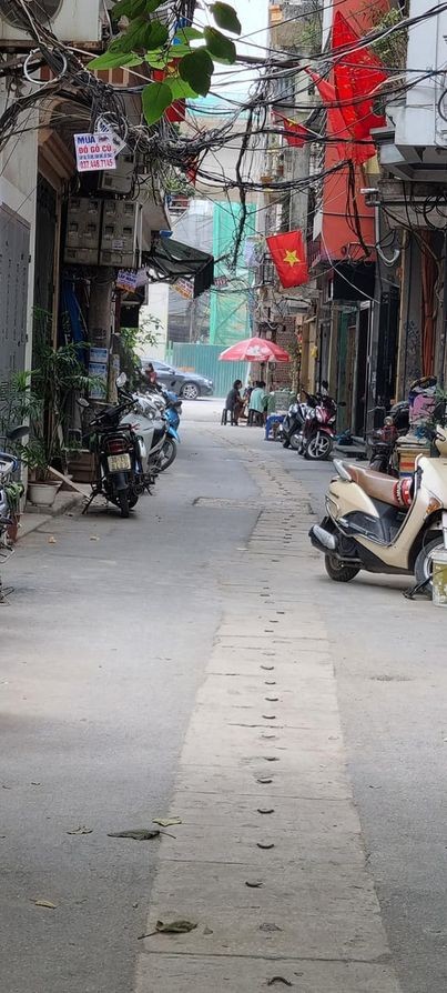 BÁN GẤP 98M 1T 10TỶ MẶT NGÕ HÒA BÌNH QUẬN HAI BÀ - LÔ GÓC ÔTÔ VÀO NHÀ - ĐẦU TƯ
