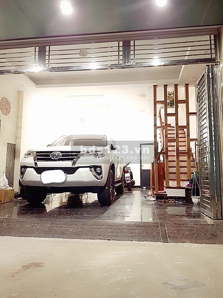 PHÂN LÔ QUÂN ĐỘI VIP_P. LÊ TRỌNG TẤN_GARA Ô TÔ 7 CHỖ_NHÀ ĐẸP_NỘI THẤT ĐẲNG CẤP_GIÁ QUÁ TỐT