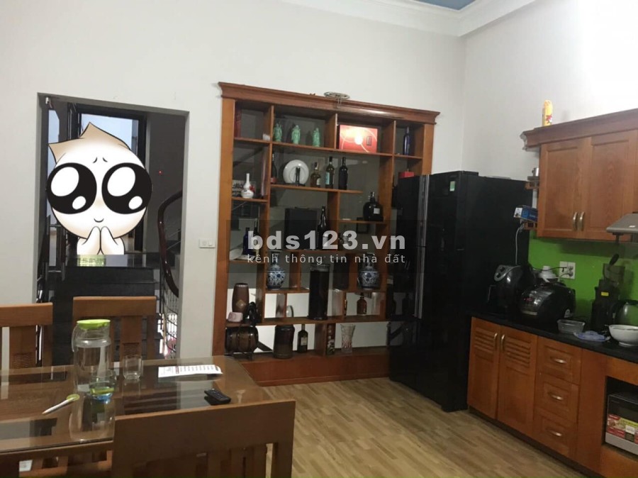 Bán nhà ngõ phố Chi Lăng, ph Nguyễn Trãi, 4 tầng, diện tích 70m2, mt 4.5m, 3 ngủ, gara