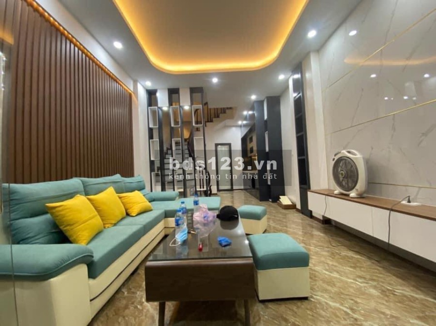 Oto đỗ cửa,nhà 5T 30m2 Định Công Hạ, thiết kế hiện đại, chỉ 3.5 tỷ. LH 0392969999