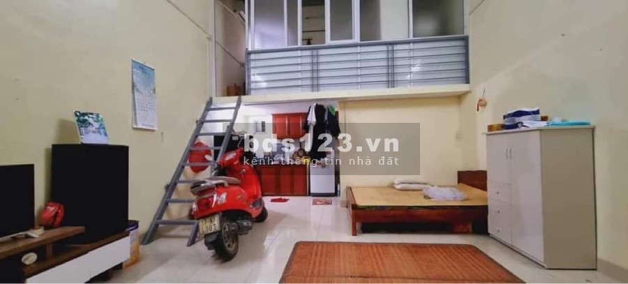 Cần bán đất tặng nhà tại Yên xá, Thanh Trì, Hn, giá 2.3 tỷ